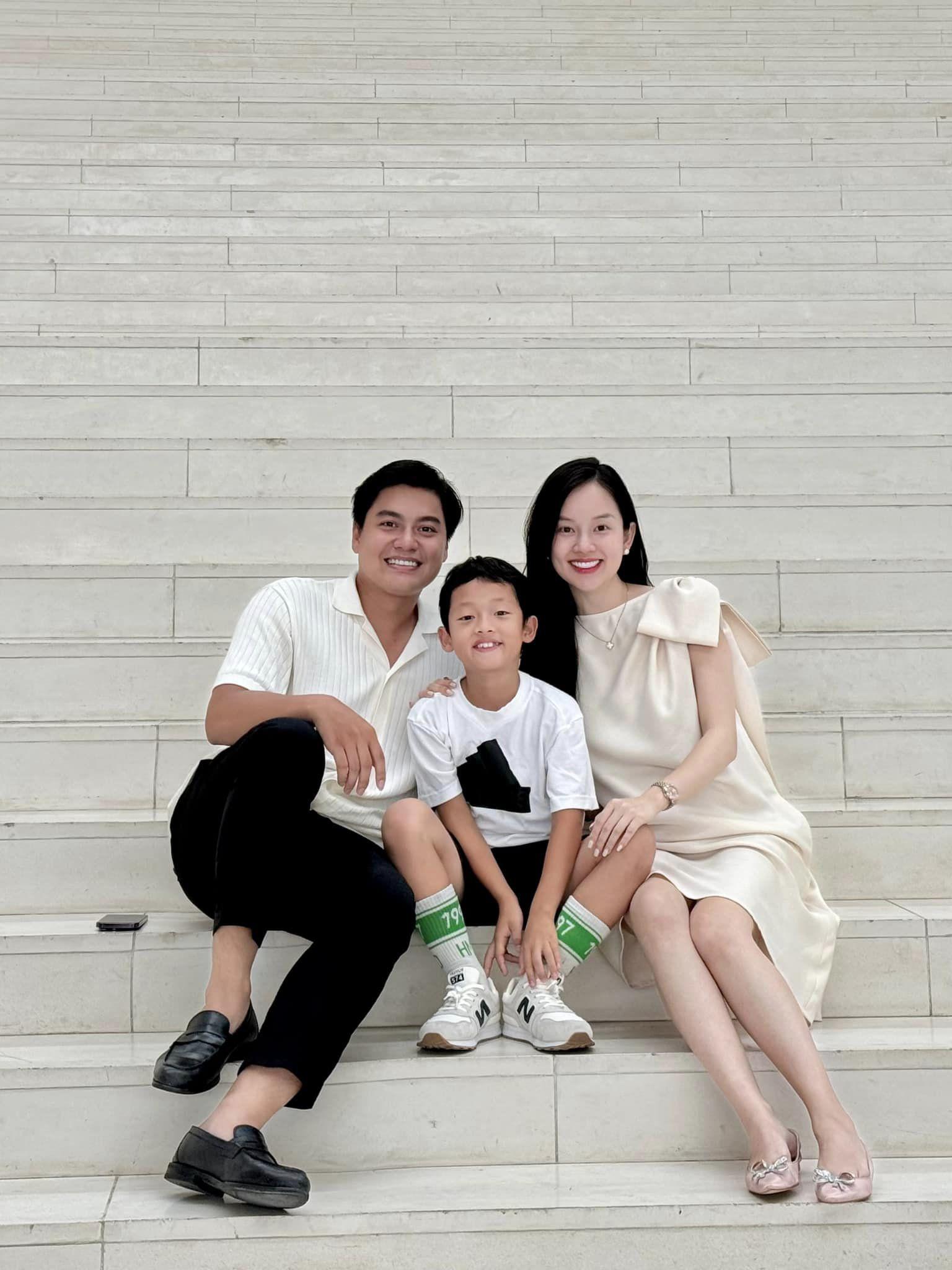 Ly Kute ngày xưa bụng bầu lên chùa ở ẩn, giờ mang thai lần 2 nhìn cách tận hưởng là biết lấy đúng người - 5