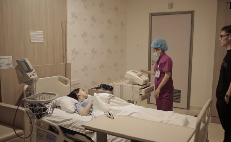 Mang thai lần đầu ở tuổi 20, ba lần đi đẻ của ái nữ nhà Minh Nhựa có gì đặc biệt? - 8