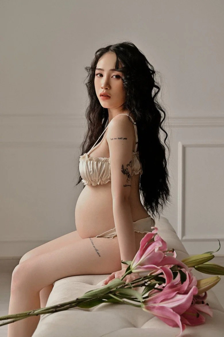 Mang thai lần đầu ở tuổi 20, ba lần đi đẻ của ái nữ nhà Minh Nhựa có gì đặc biệt? - 4
